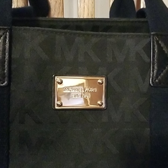Michael Kors Tote Bag - Picture 2 of 4